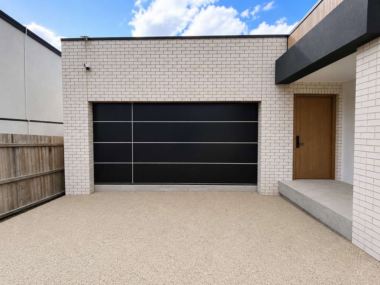 Selections Series Alicomp in Matt Black